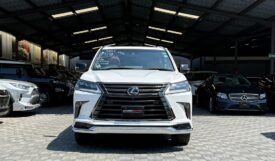 Lexus LX570 2019