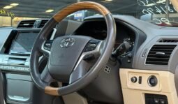 
Toyota Land Cruiser Prado 2018 full									