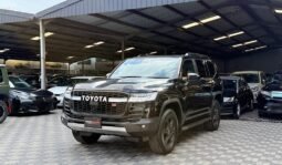
Toyota Land cruiser ZX 300 2021 full									