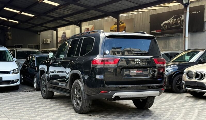 
Toyota Land cruiser ZX 300 2021 full									
