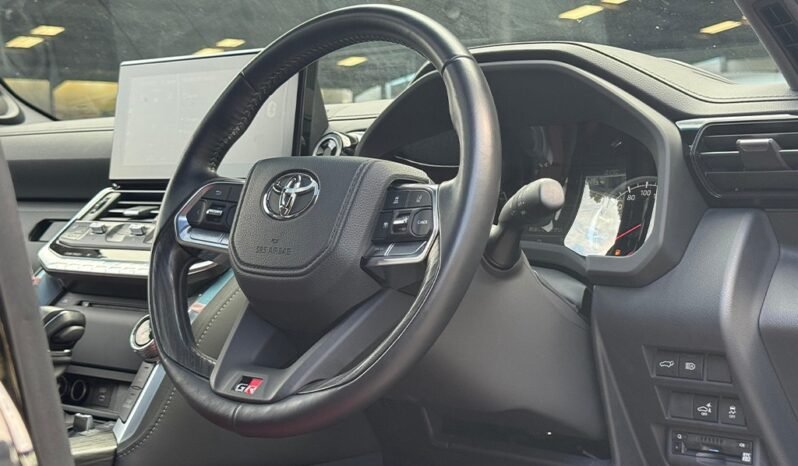 
Toyota Land cruiser ZX 300 2021 full									