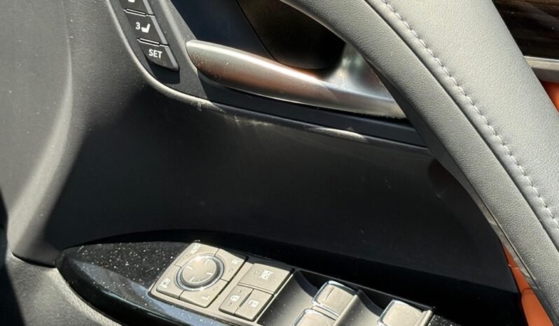 Lexus LX570 2019 full