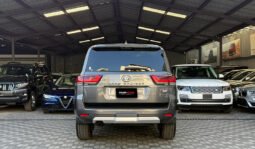 Toyota Land Cruiser ZX 300 2023 full