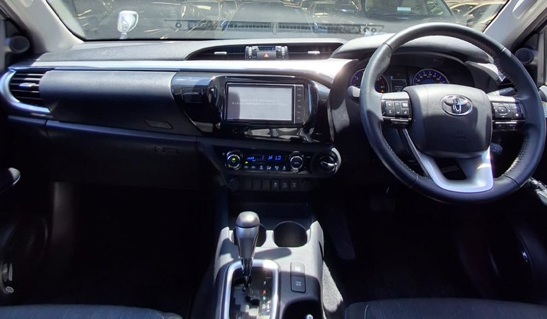 Toyota Hilux 2019 full
