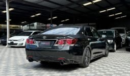 Toyota Crown Athlete S 2018 full