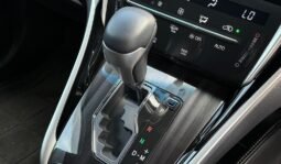 Toyota Harrier 2019 Silver SUV full