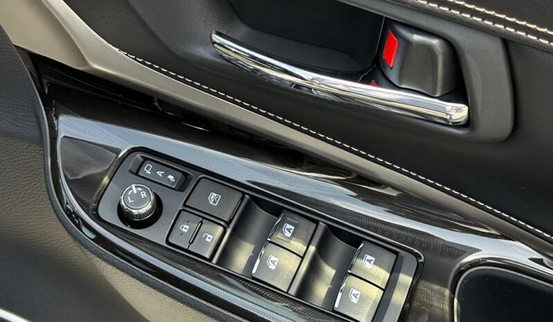 Toyota Harrier 2019 Silver SUV full