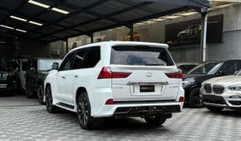 Lexus LX450d 2017
