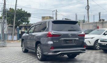Lexus LX570 2018