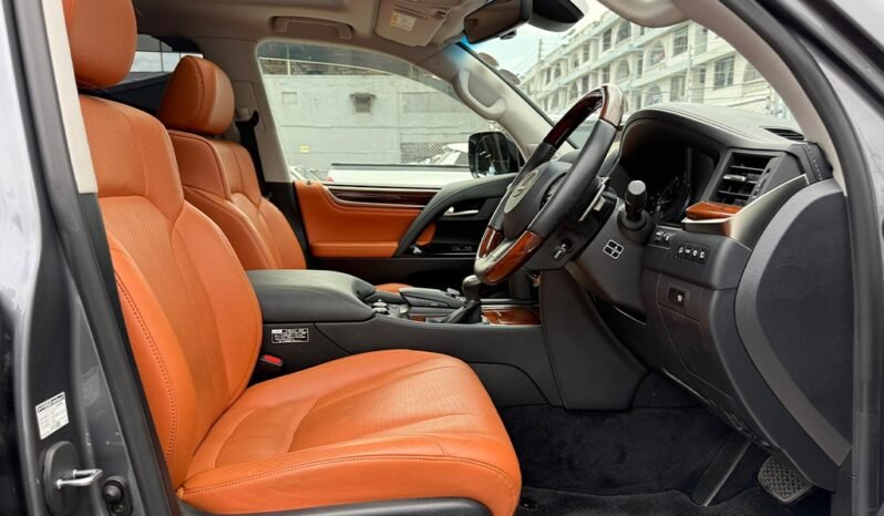 Lexus LX570 2018 full