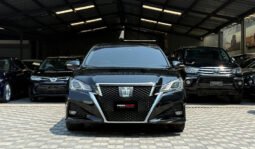 Toyota Crown 2017
