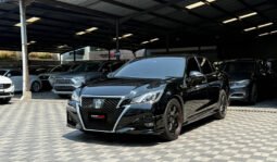 Toyota Crown 2017