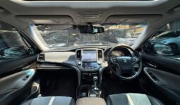Toyota Crown 2017 full