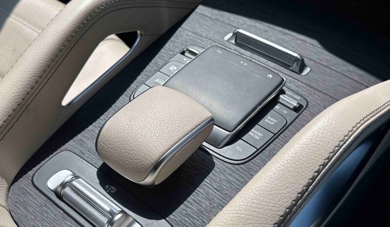 
								Mercedes-Benz GLS400d 2020 full									