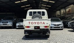 
Toyota Land Cruiser Pickup 2018 full									