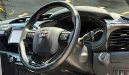 
Toyota Hilux D Cabin 2019 full									