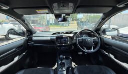 Toyota Hilux D Cabin 2023 full