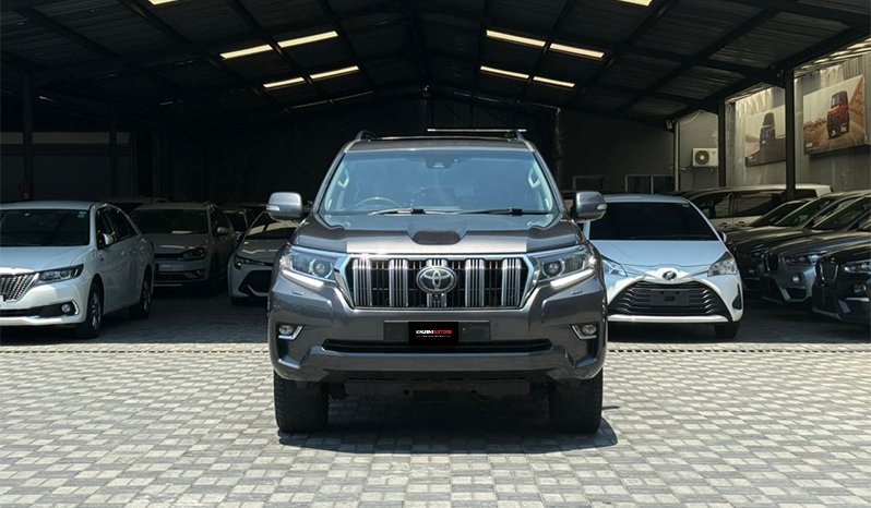Toyota Land Cruiser Prado VXL 2019 full