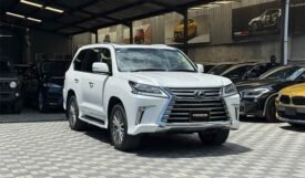 Lexus LX570 2019