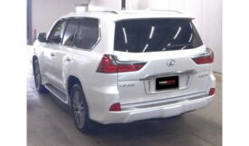 Lexus LX570 2019