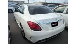 
Mercedes-Benz C200 2019 full									