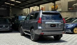 
										Toyota Land Cruiser Prado 2018 full									