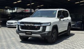 Toyota Land Cruiser ZX 300 2021
