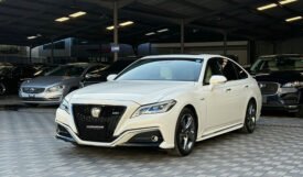 Toyota Crown 2019