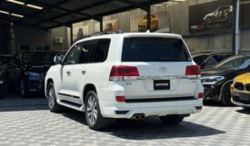 Toyota Land Cruiser ZX V8 2018