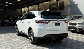 Toyota Harrier 2018