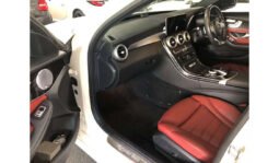 
Mercedes-Benz C200 2019 full									