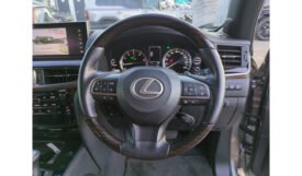 Lexus LX570 2018