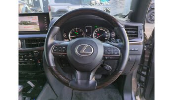 Lexus LX570 2018