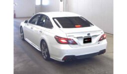 Toyota Crown 2018