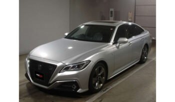 Toyota Crown 2018