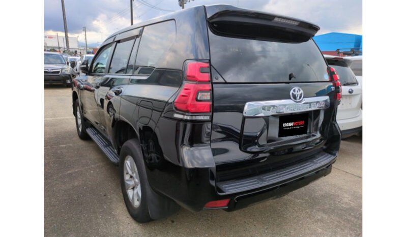 
Toyota Land Cruiser Prado 2018 full									