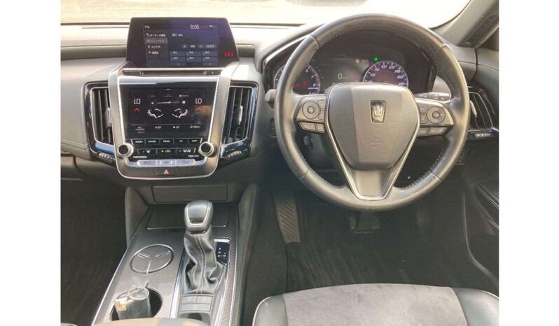 
								Toyota Crown 2018 full									