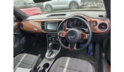 
Volkswagen Beetle 2018 full									