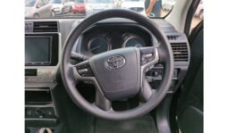 
Toyota Land Cruiser Prado 2018 full									