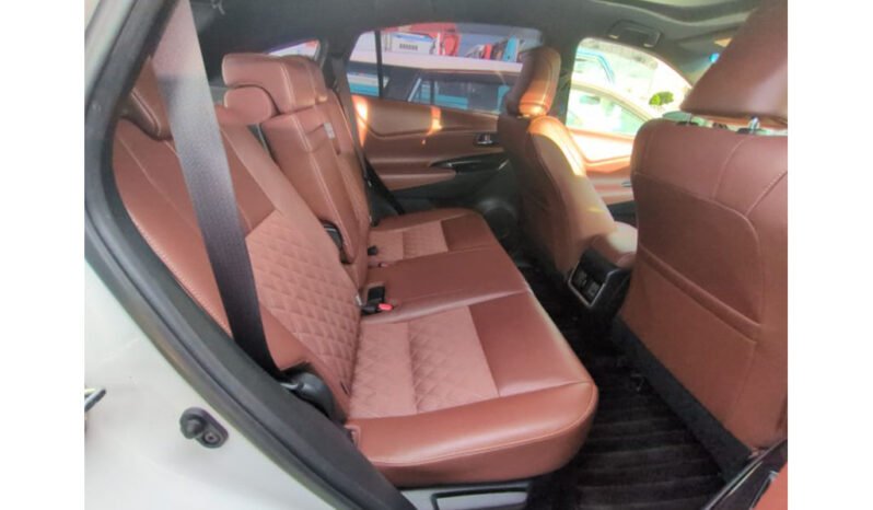 
Toyota Harrier 2018 full									