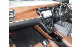 Toyota Harrier 2018
