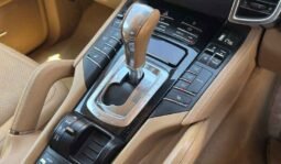 Porsche Cayenne 2013 full