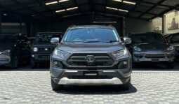 Toyota RAV4 2019 full