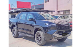 Toyota Hilux 4TREX 2.8 Overland 2025